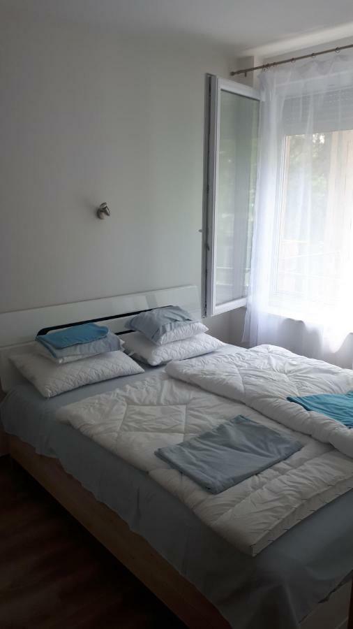 Lido Riviera Apartman بالاتوليلّي المظهر الخارجي الصورة